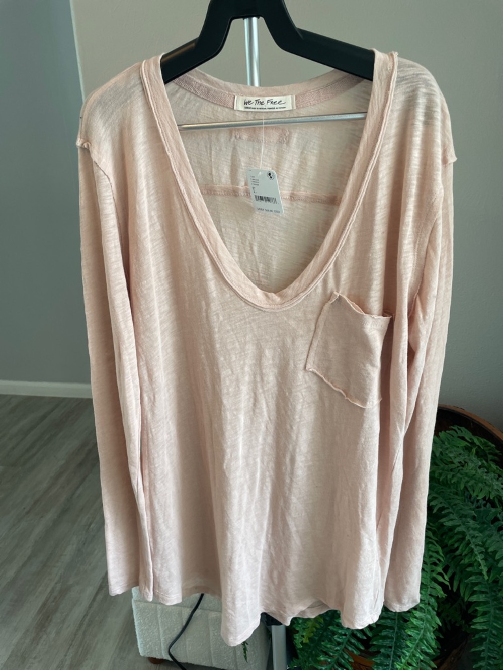 Free People Pale Blush V-Neck Long Sleeve Pocket Tee